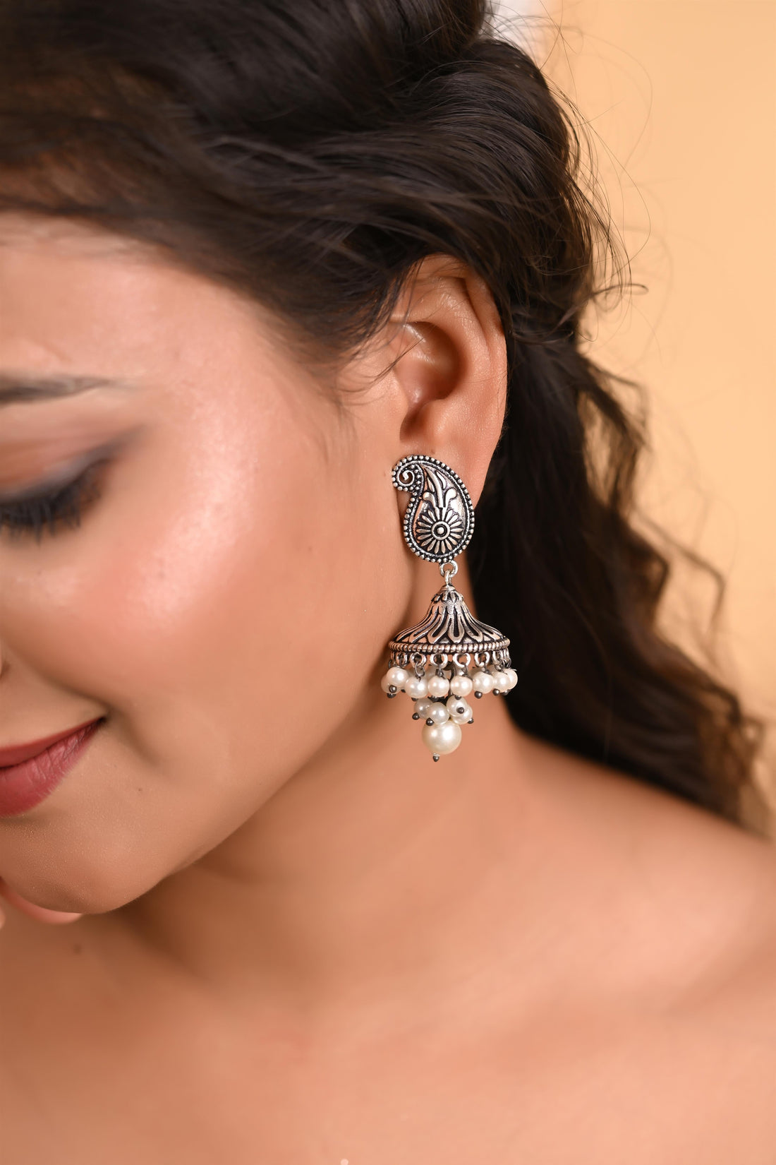 How to Style Jhumka Earrings for Every Occasion