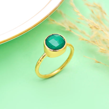 Green Onyx Gold Ring – Handmade Bezel Set Gemstone