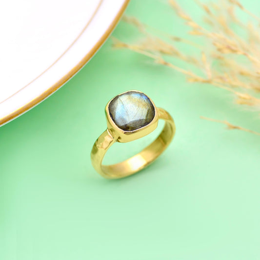 Handmade Gold Labradorite Ring – Minimalist Boho Jewelry